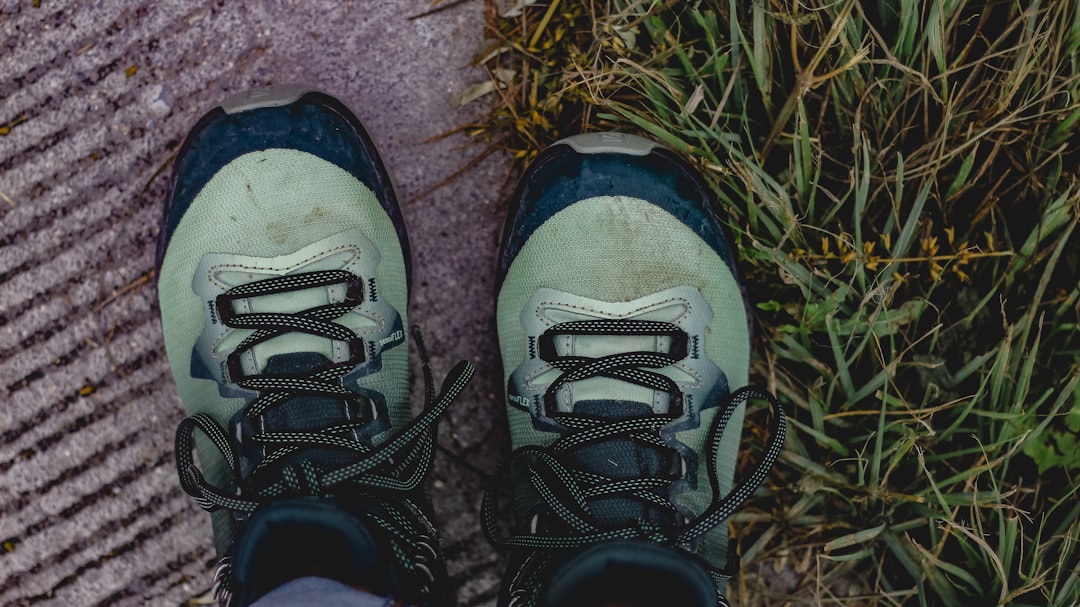 Hiking Footwear Guide – Best Hiking Footwear Guide: Boots vs Shoes vs Trail Runners: 10 Picks for 2026