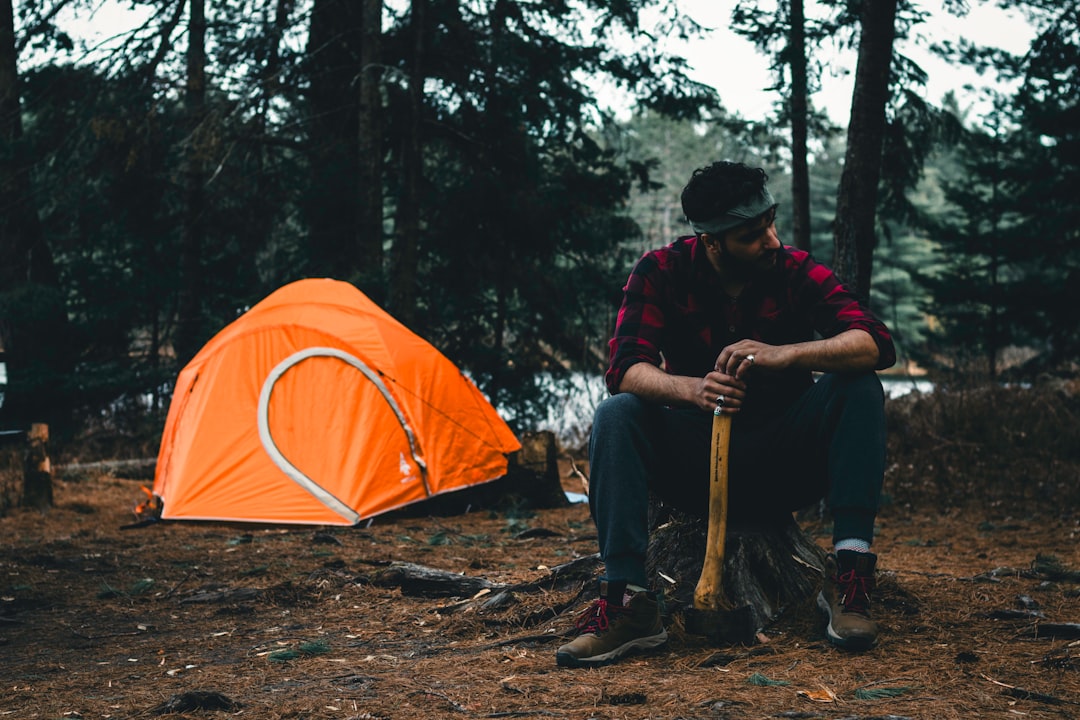 Camping Accessories Guide – 👉 Essential Camping Accessories Guide for Beginners & Families: 10 Picks for 2026